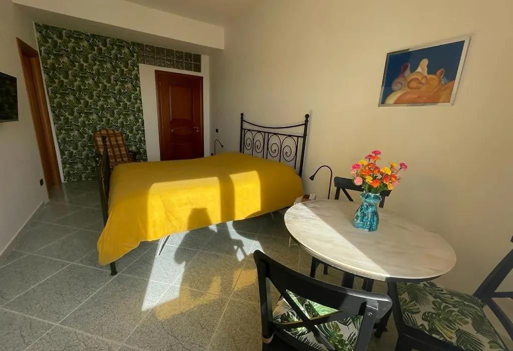 Vista Capri-1